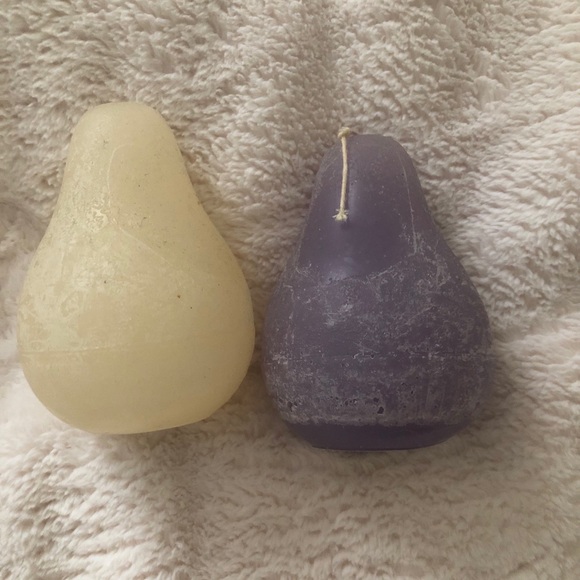Pear shaped Soaps - Picture 3 of 3